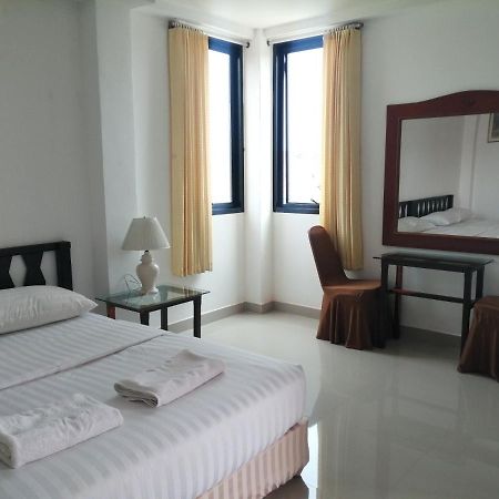Apartament มุก&พลอย เรสซิเดนซ์ Sattahip Zewnętrze zdjęcie